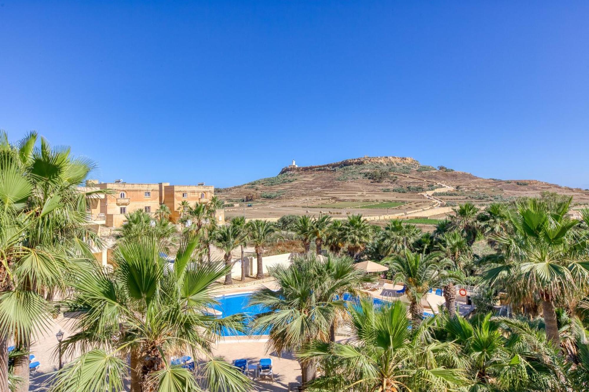 Ta Frenc Apartments Ghasri  Bagian luar foto