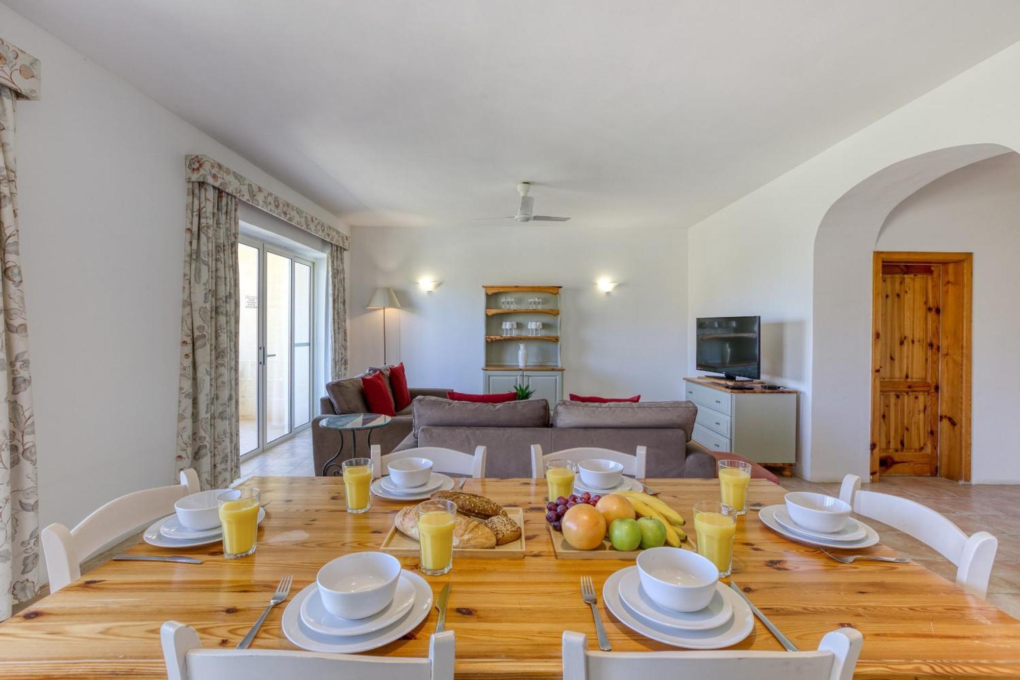 Ta Frenc Apartments Ghasri  Bagian luar foto
