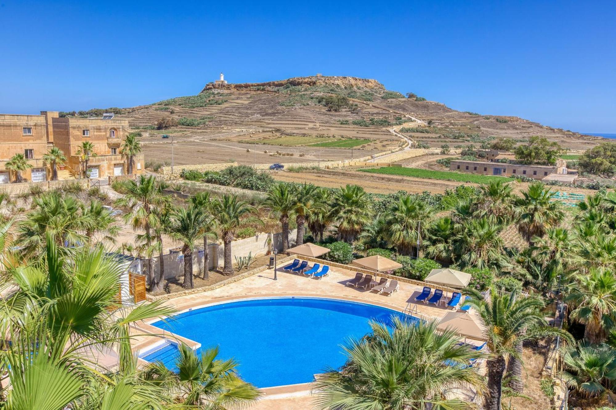 Ta Frenc Apartments Ghasri  Bagian luar foto